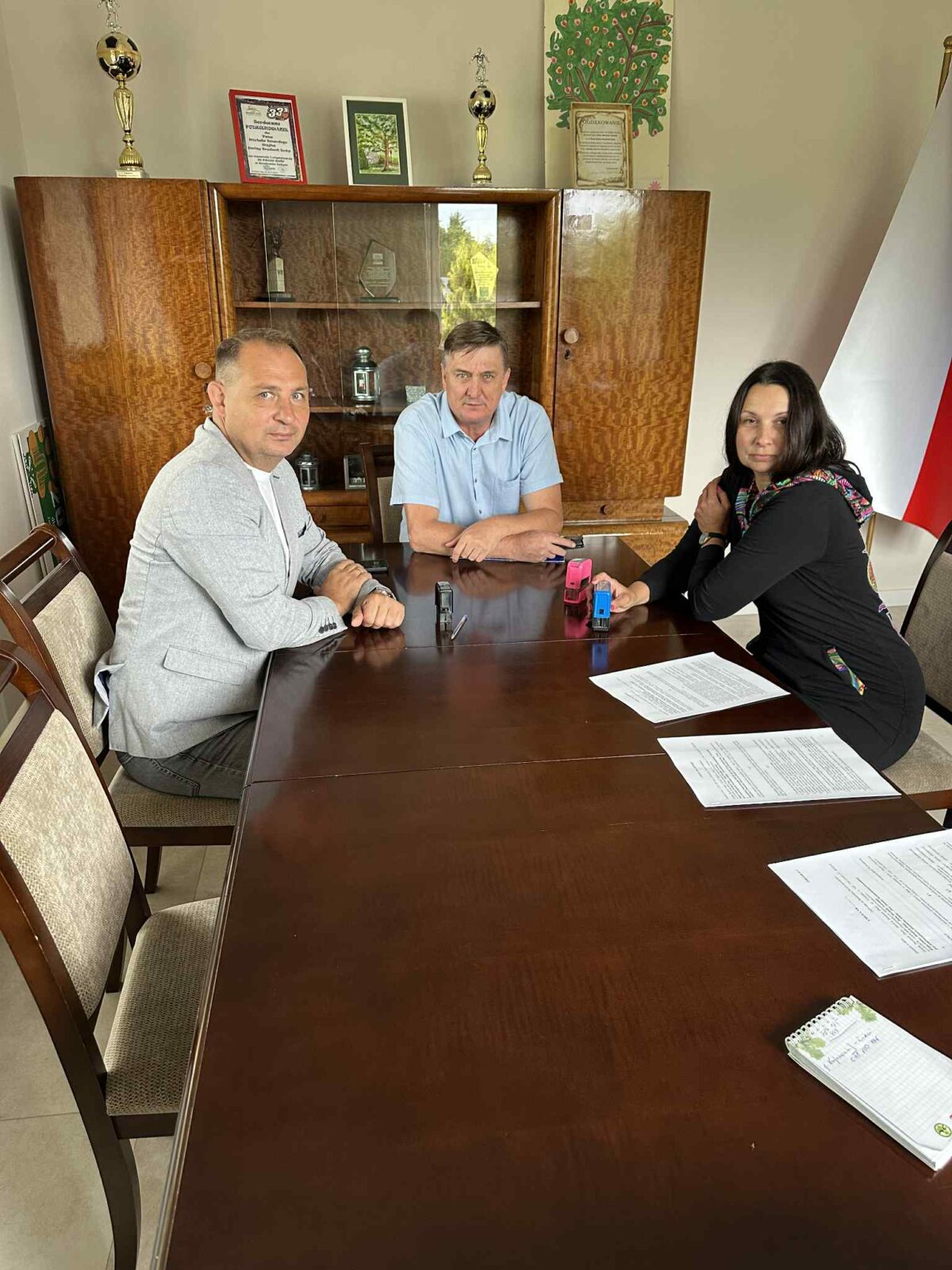 📣 Podpisaliśmy umowę na realizację programu „Mazowsze dla Zwierząt 2025”! 🐶🐱